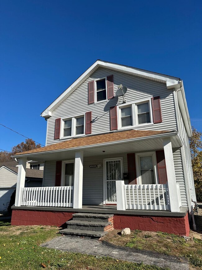 Foto del edificio - 1733 Robindale St