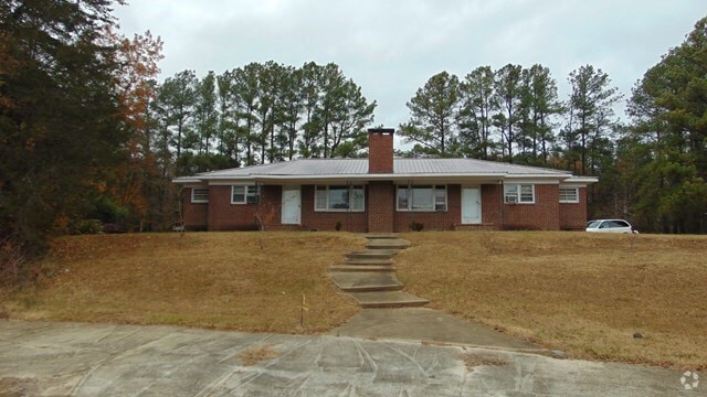 Building Photo - 5098 Philpott Rd