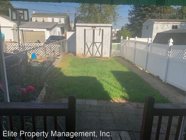 Foto del edificio - 3 br, 1 bath House - 1037 W College Avenue