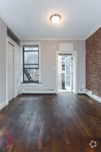 Building Photo - 219 E 28th St