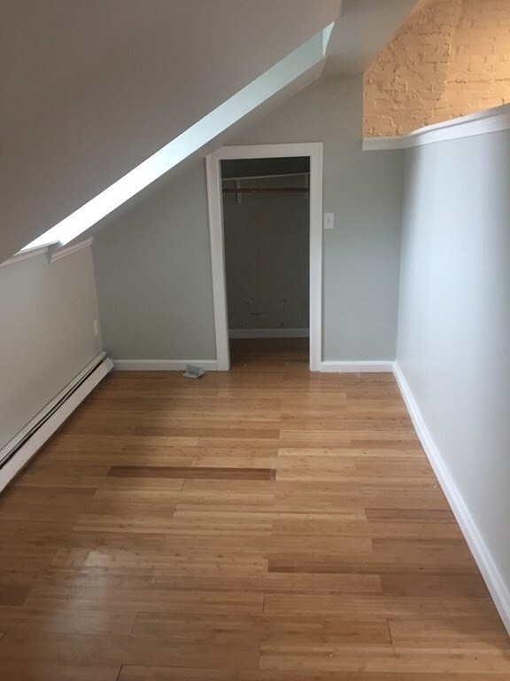 Building Photo - 315 Meridian St