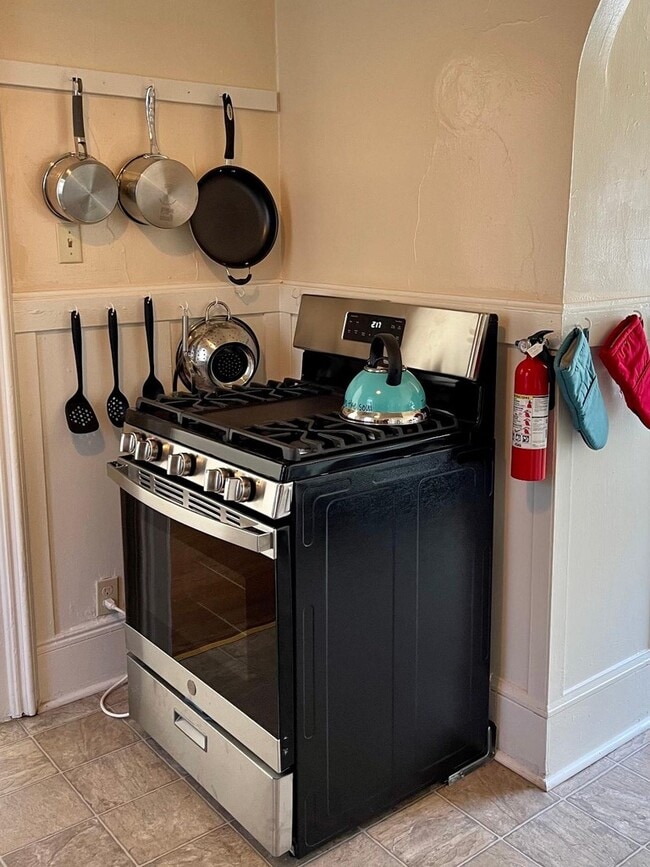 Foto del edificio - 1231 E 19th St