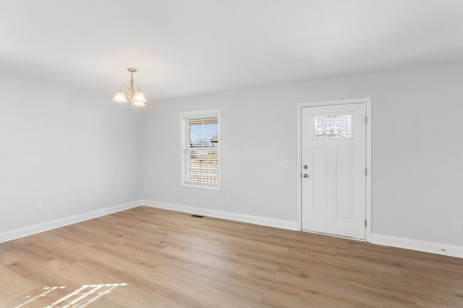 Building Photo - 431 N Caldwell St