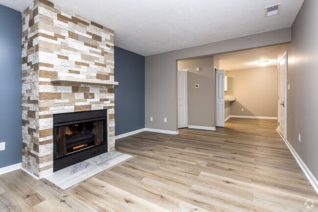 Interior Photo - Bourbon Hills