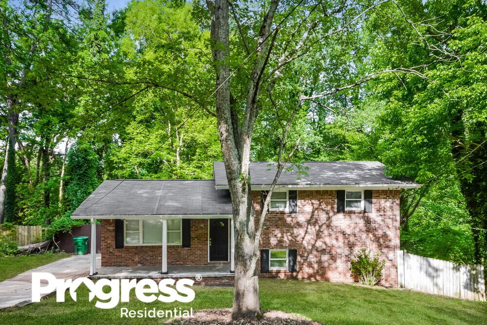 Foto principal - 1963 Shannon Ridge Ct