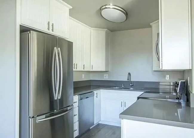 Building Photo - 4404 Bond St