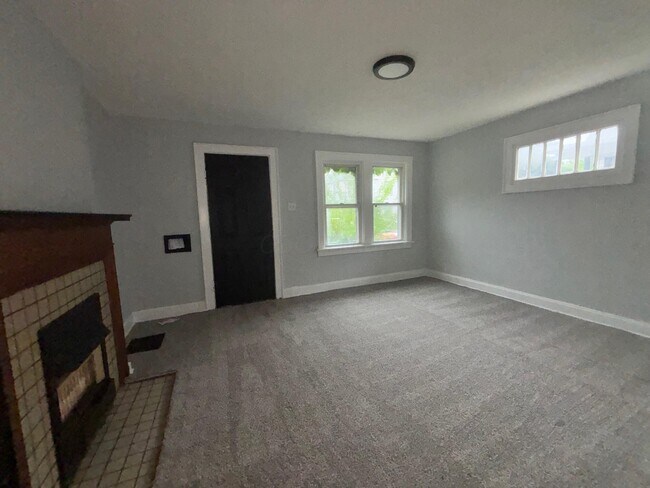 Foto del edificio - 36 N Eureka Ave