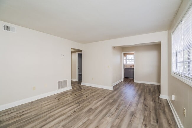 Building Photo - 517 Rutledge Ave