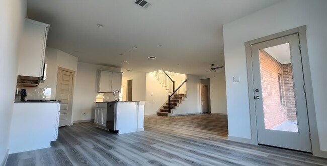 Building Photo - 3711 Jayci Lk Trce