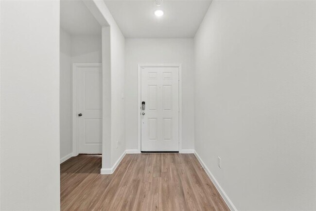Foto del edificio - 5815 Jade Crest Ct