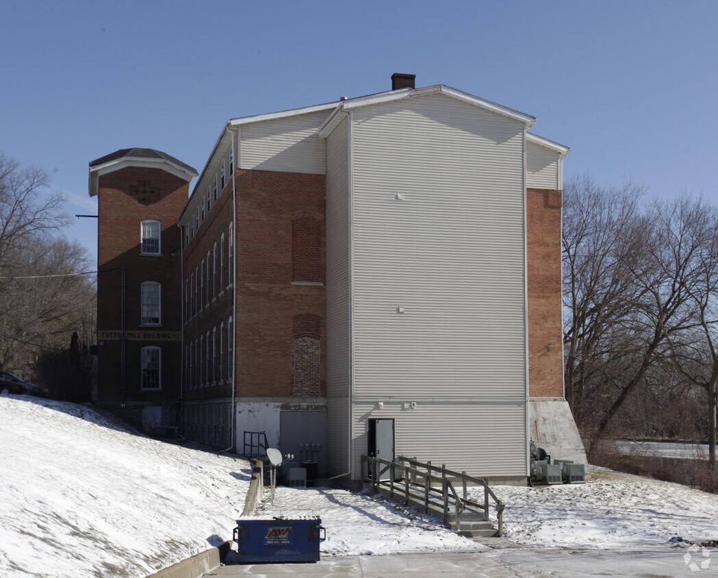 Cotton Mill Elderly Living Center Apartments in Rock Island, IL