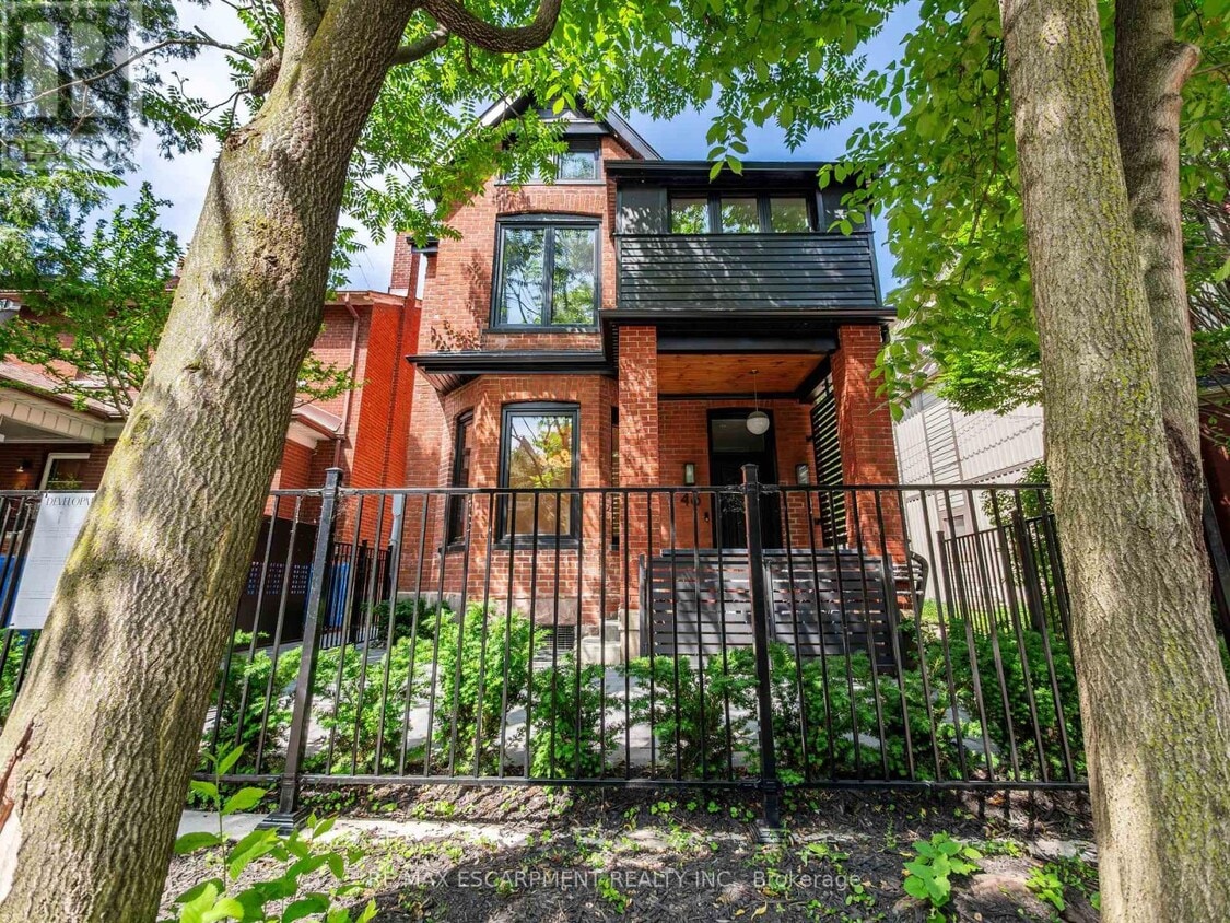Photo principale - 46-46 O'Hara Ave