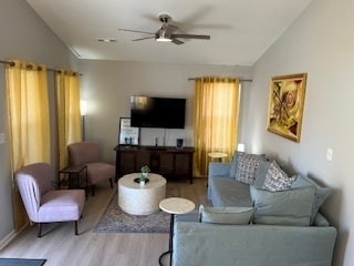 Foto del edificio - 1004 Johnson St