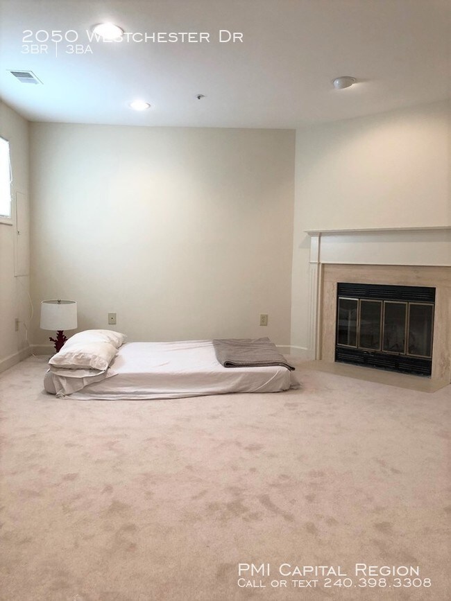 Foto del edificio - Half Mile Walk to Wheaton Metro