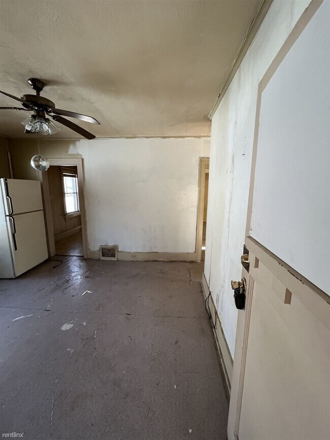 Foto del edificio - 2 br, 1 bath House - 2214 North Linsley Court