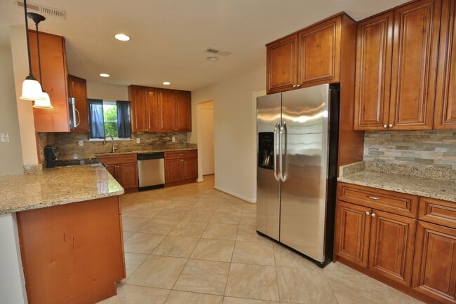 Foto del edificio - Ranch Home - Backs to Community Pool & Playgrounds - Pet-Friendly - Available 06-23-26!