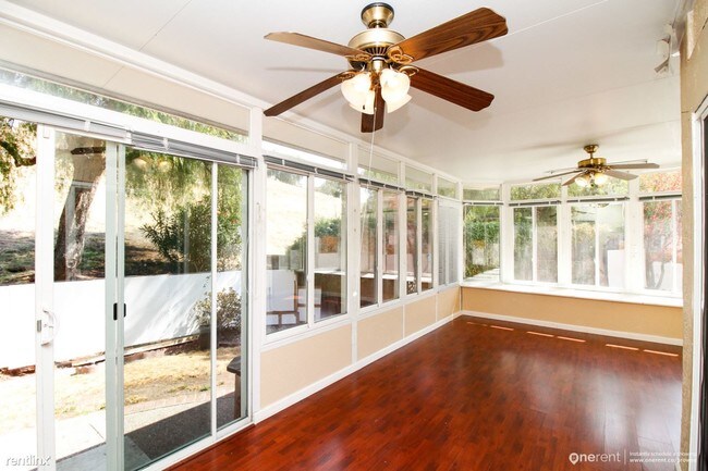 Building Photo - 44860 Trout Ct
