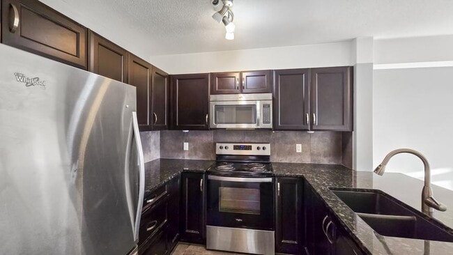 Building Photo - 1.0 bedroom in Calgary Alberta T3J 0S6