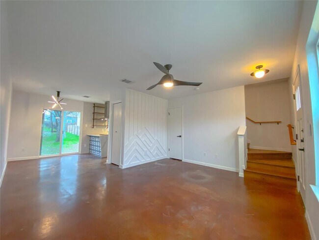 Foto del edificio - 7208 Meador Ave
