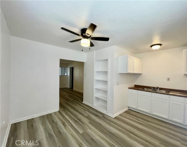 Building Photo - 1609 Vineland Ave