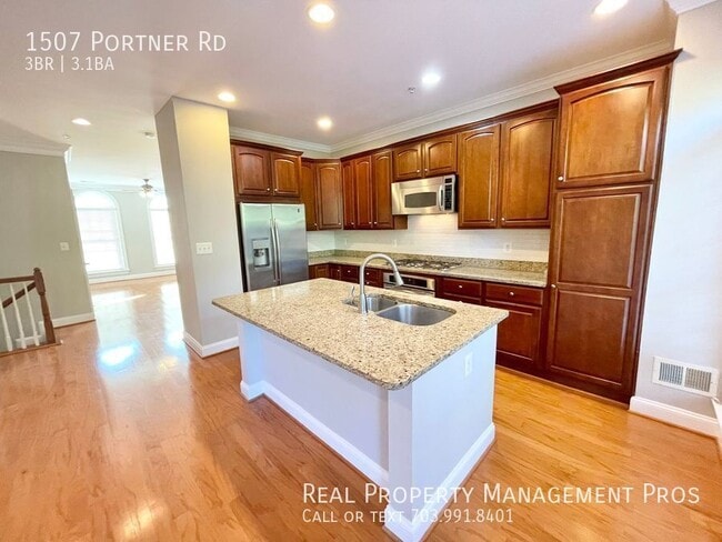 Building Photo - 1507 Portner Rd