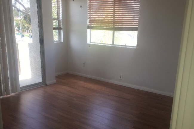 Foto del edificio - 16602 Inglewood Ave