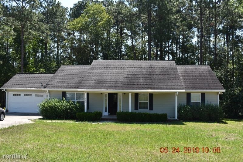 299 Academy Dr, Lyons, GA 30436 House Rental in Lyons, GA