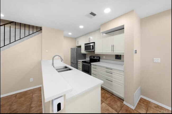 Foto del edificio - 9856 Buena Vista Ave