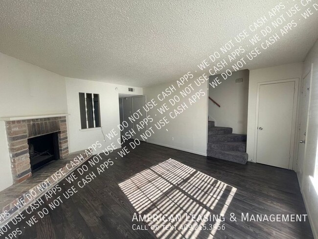 Foto del edificio - 2-Bedroom West End Town Home Available for...