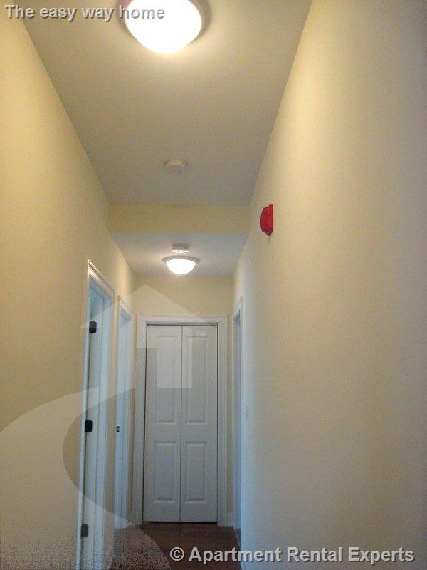 Foto del edificio - 43-45 Pitman St Unit #101