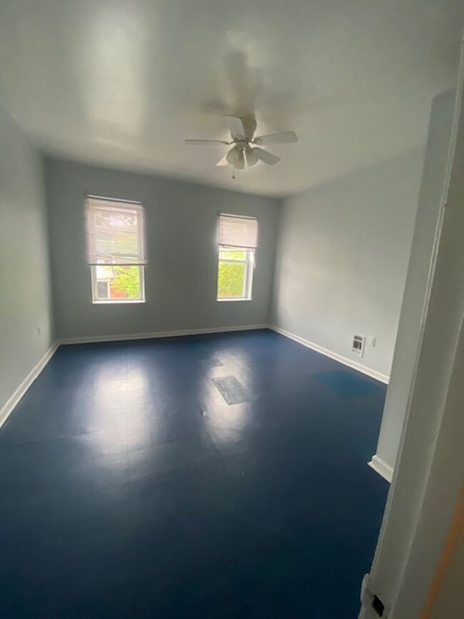 Foto del edificio - Spacious 3 Bedroom in West Baltimore