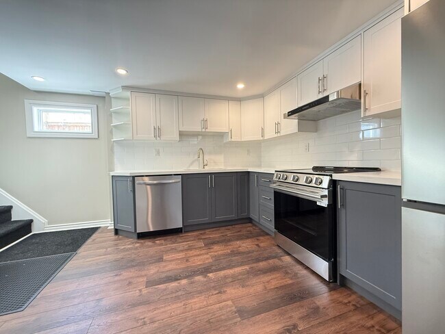 Photo du bâtiment - 175 Raylawn Crescent