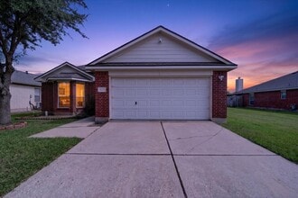 Building Photo - 16211 Whitesage Ct