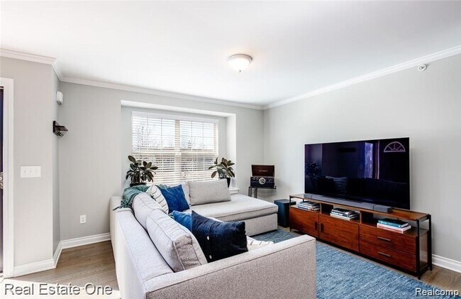 Foto del edificio - Introducing a beautiful 3 bedroom, 2.5 bat...