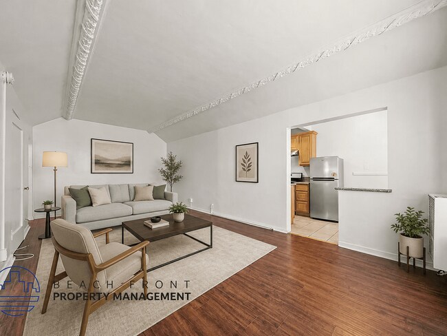 Building Photo - 475 S. New Hampshire Ave.