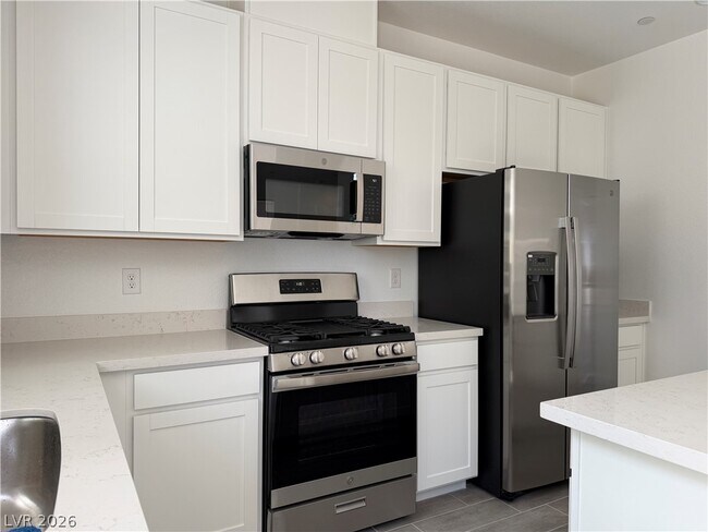 Foto del edificio - 75 Corzine Cliffs Ct