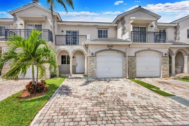 Foto del edificio - 8441 SW 124th Ave.