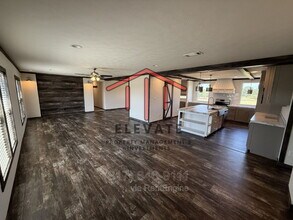 Building Photo - 206 Scarlett Rd