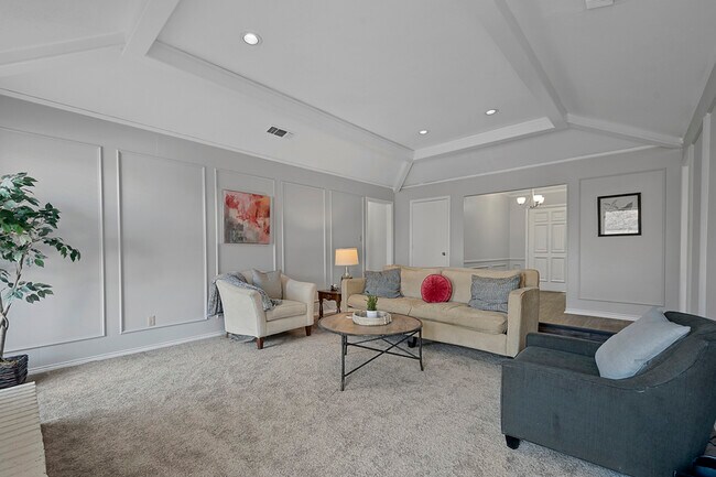 Foto del edificio - 3415 Cyrus Ct