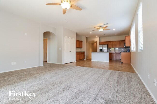 Foto del edificio - 17362 N 170th Ln
