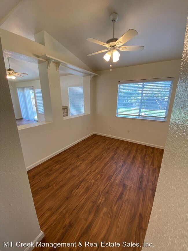 Foto del edificio - 2 br, 2 bath House - 2849 S. Tamarack
