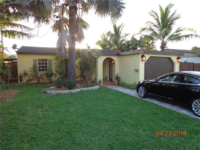 Foto principal - 5619 NE 5th Terrace