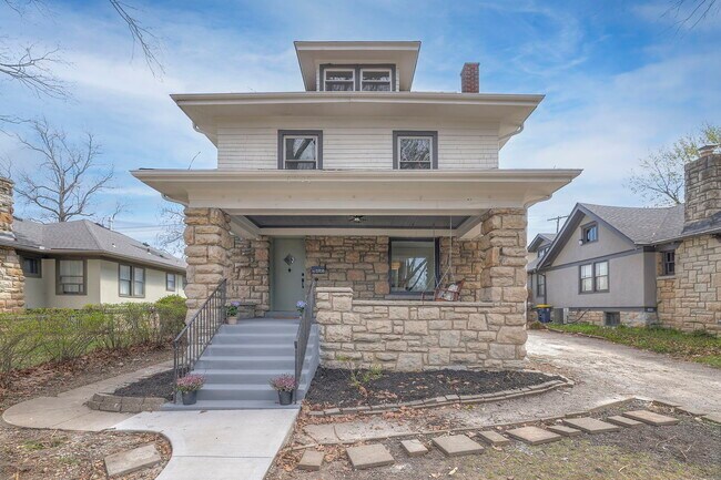 Foto del edificio - 5705 Harrison St