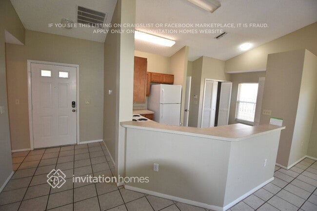 Building Photo - 4201 11th Ave E