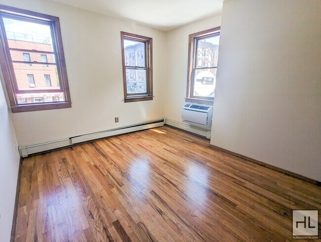 Building Photo - PROSPECT AVENUE