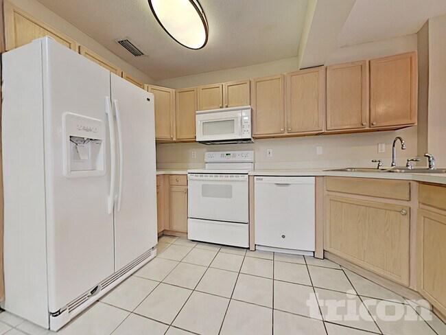 Foto del edificio - 11975 Cornelius St