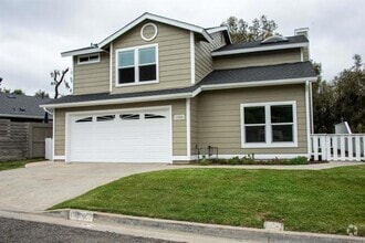 Building Photo - 1880 Palisades Dr