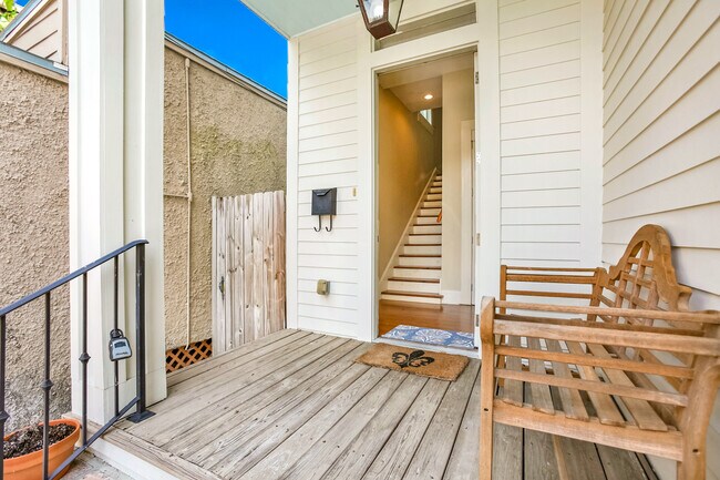 Foto del edificio - 5415 Danneel St