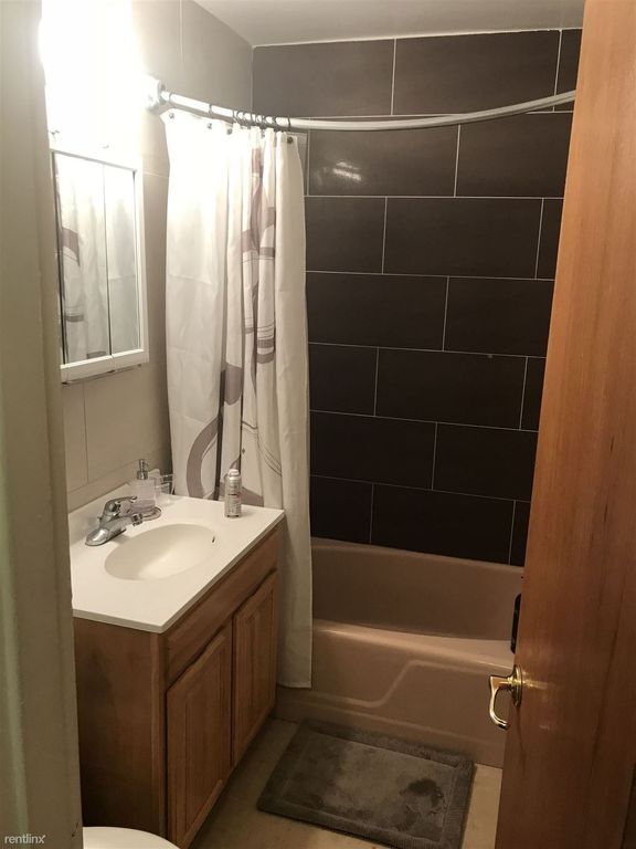 Building Photo - 6154 70th St