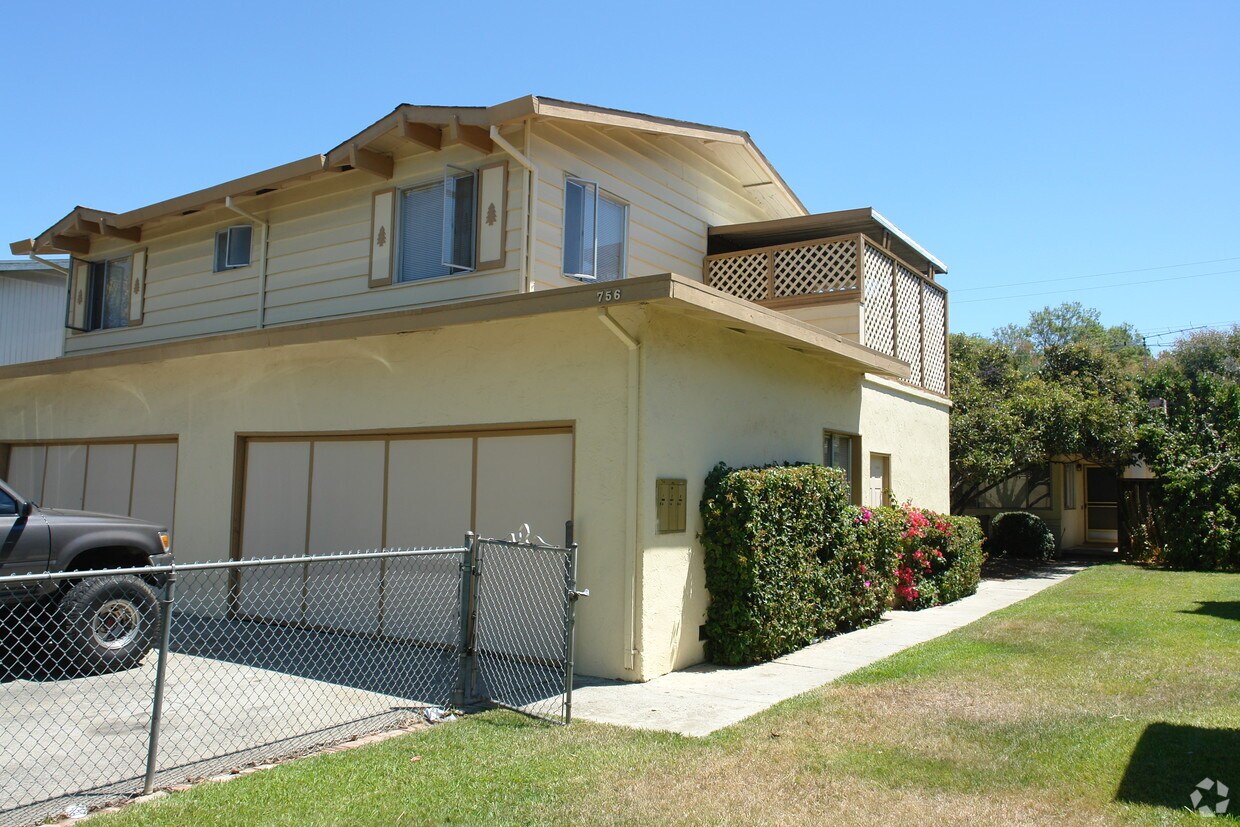 Primary Photo - 756 Concord Ave